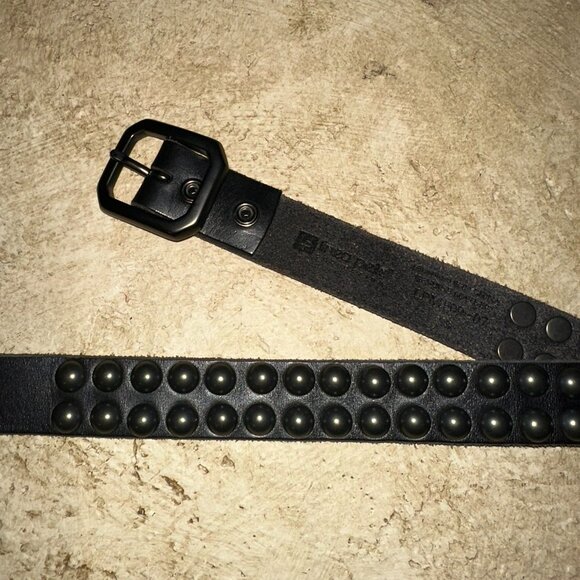 Dark studded, quality leather belt, Large - Picture 3 of 6
